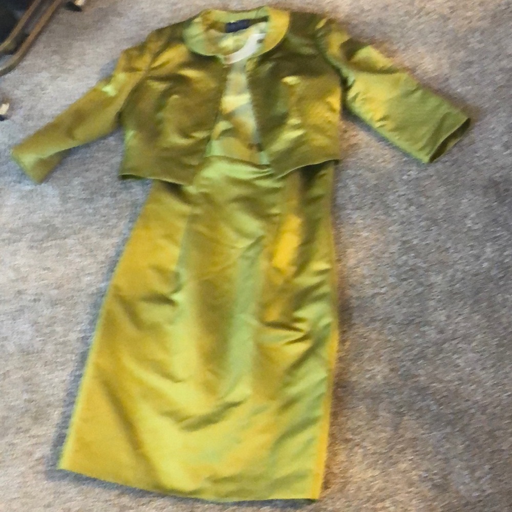 2pc sheath dress light weight bolero style jacket. SZ 10 by Isabel Arden